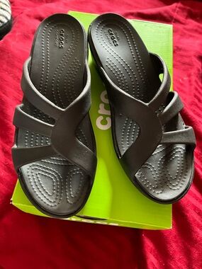 New - Crocs Dual Comfort Sandals – Black – Women’s 6